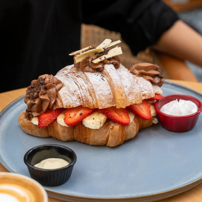 CHOCOLATE FEAST